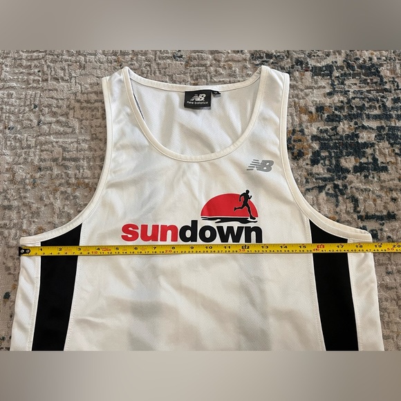 New Balance Singapore Sundown Marathon Running Singlet Tank Top - Picture 5 of 6